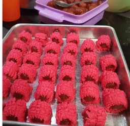 Tart Strawberry - Thumbnail 2