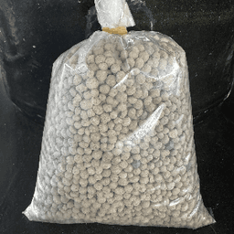 Baja Subur Kuda merah - Thumbnail 2