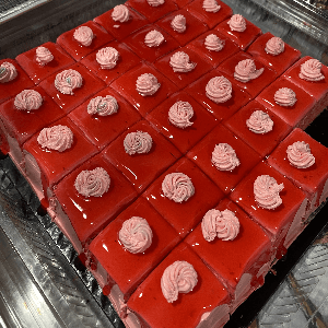 KEK STRAWBERI SLICE - Image 1