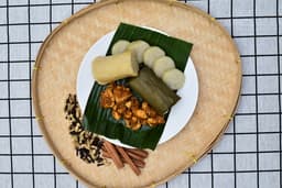 Lemang & Rendang Ayam Klasik 240g - Thumbnail 2