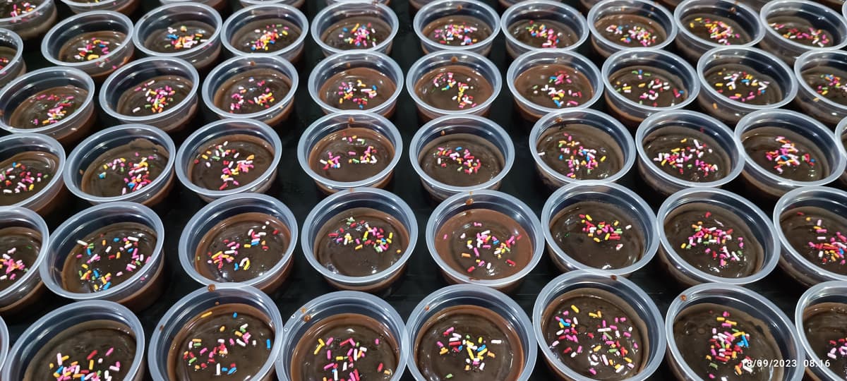 KEK COKLAT MOIST - Image 1