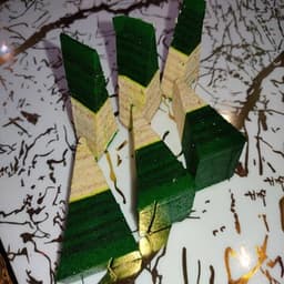 EVERGREEN CHEESE CAKE - Thumbnail 1