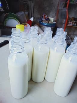 susu kambing segar250ml - Thumbnail 1