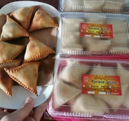 Karipap Ayam - Thumbnail 1