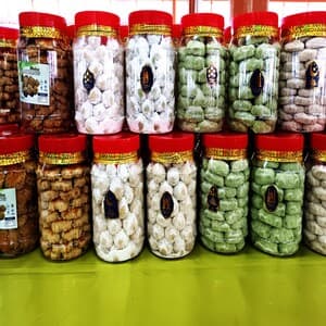 Biskut Raya Waffal39 - Image 1