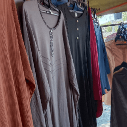 baju Tshirt - Thumbnail 1