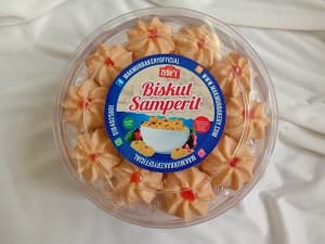 Biskut Samperit