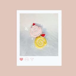 Roll cake keychain - Thumbnail 1
