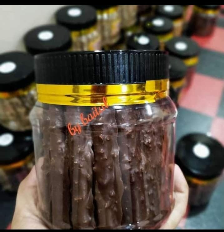 PEPERO DAN JEJARI CELUP COKLAT BY BAITUL