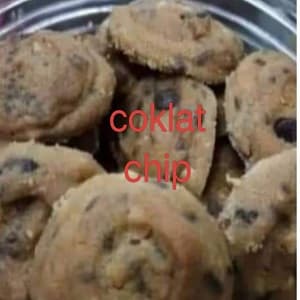 BISKUT RAYA - Image 1