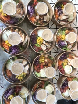 Grilled Chicken Salad - Thumbnail 2