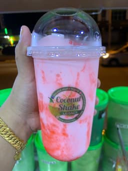 COCONUTSHAKE STRAWBERRY - Thumbnail 2