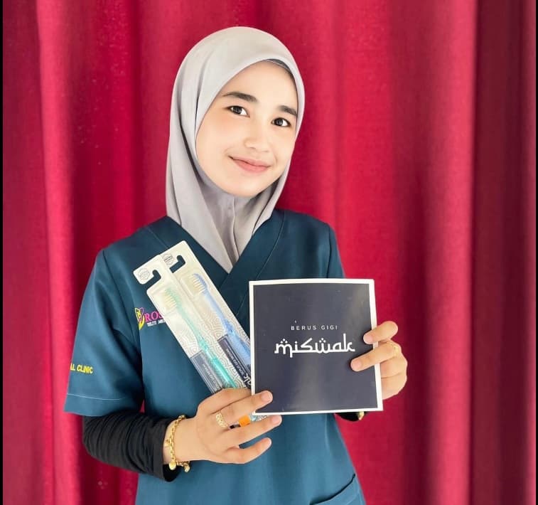 Berus Gigi Kayu Sugi