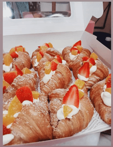 Baby Croissant - Thumbnail 1