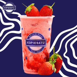 Frappe Strawberry Yogurt (16oz) - Image 1