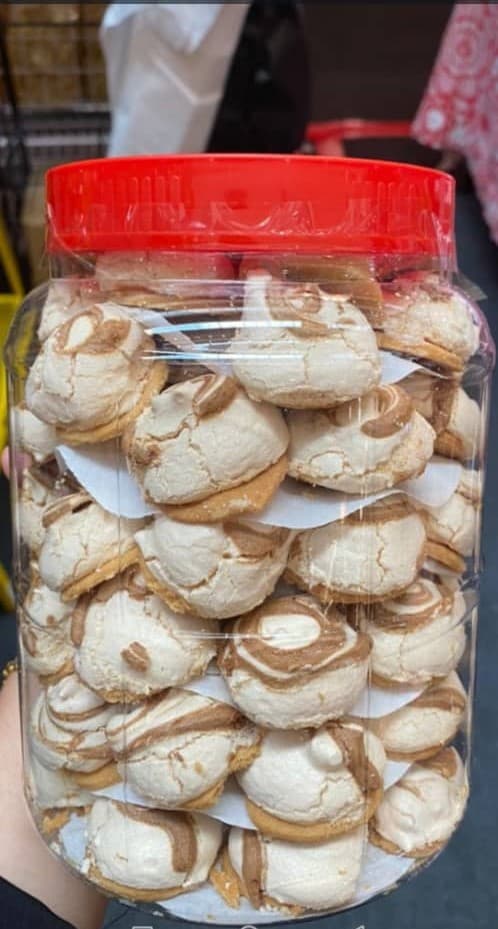 BISKUT ICE NESTUM LEGEND