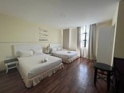 DELUXE FAMILY - Thumbnail 2