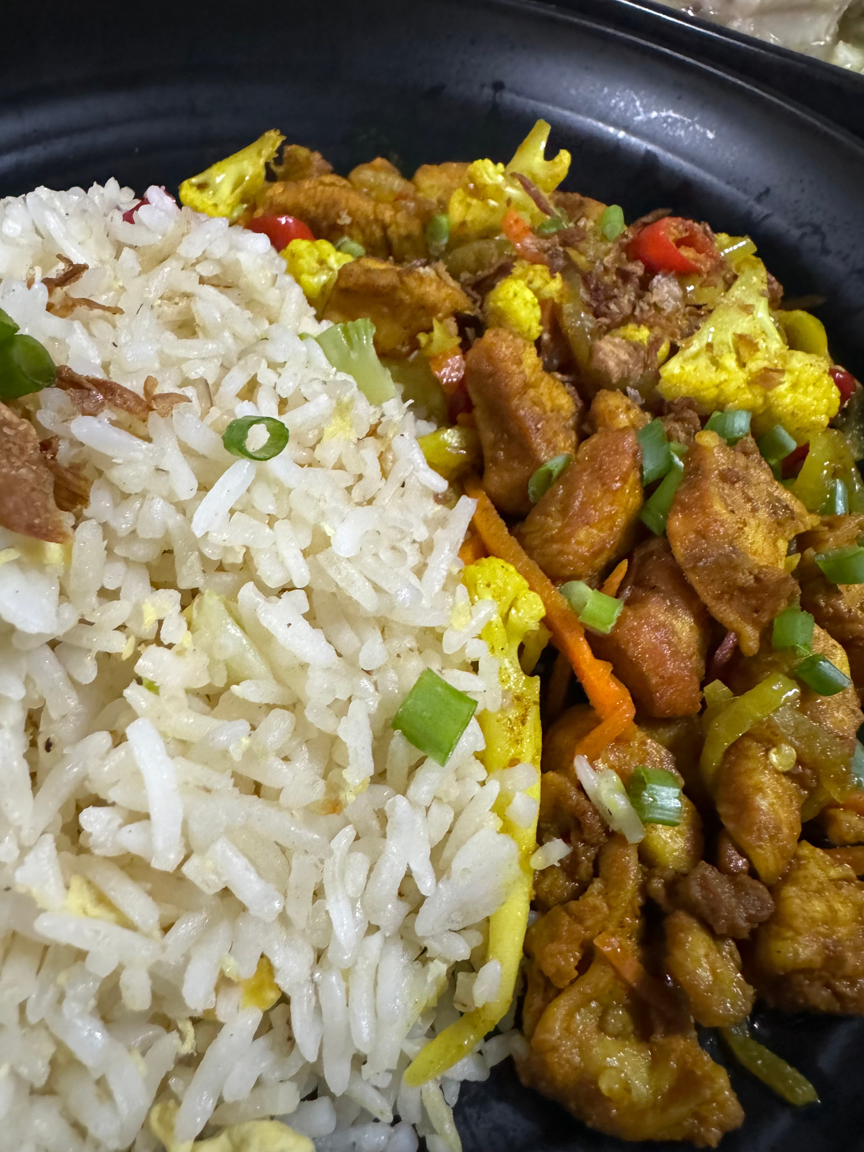 Nasi Goreng Ayam Kunyet