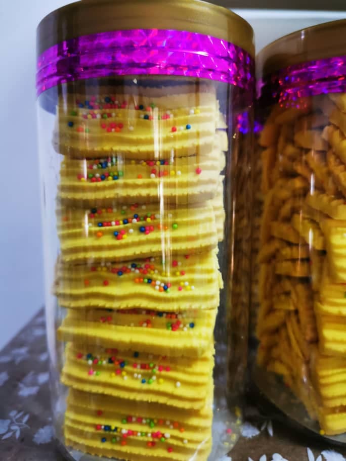 Self Pickup - Semperit Klasik 44pcs - Image 1