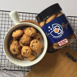 CLASSIC CHOCOLATE CHIP COOKIES - Image 1