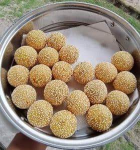 Kuih Bom - Image 1