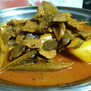 RTE GULAI KAWAH DAGING BATANG PISANG