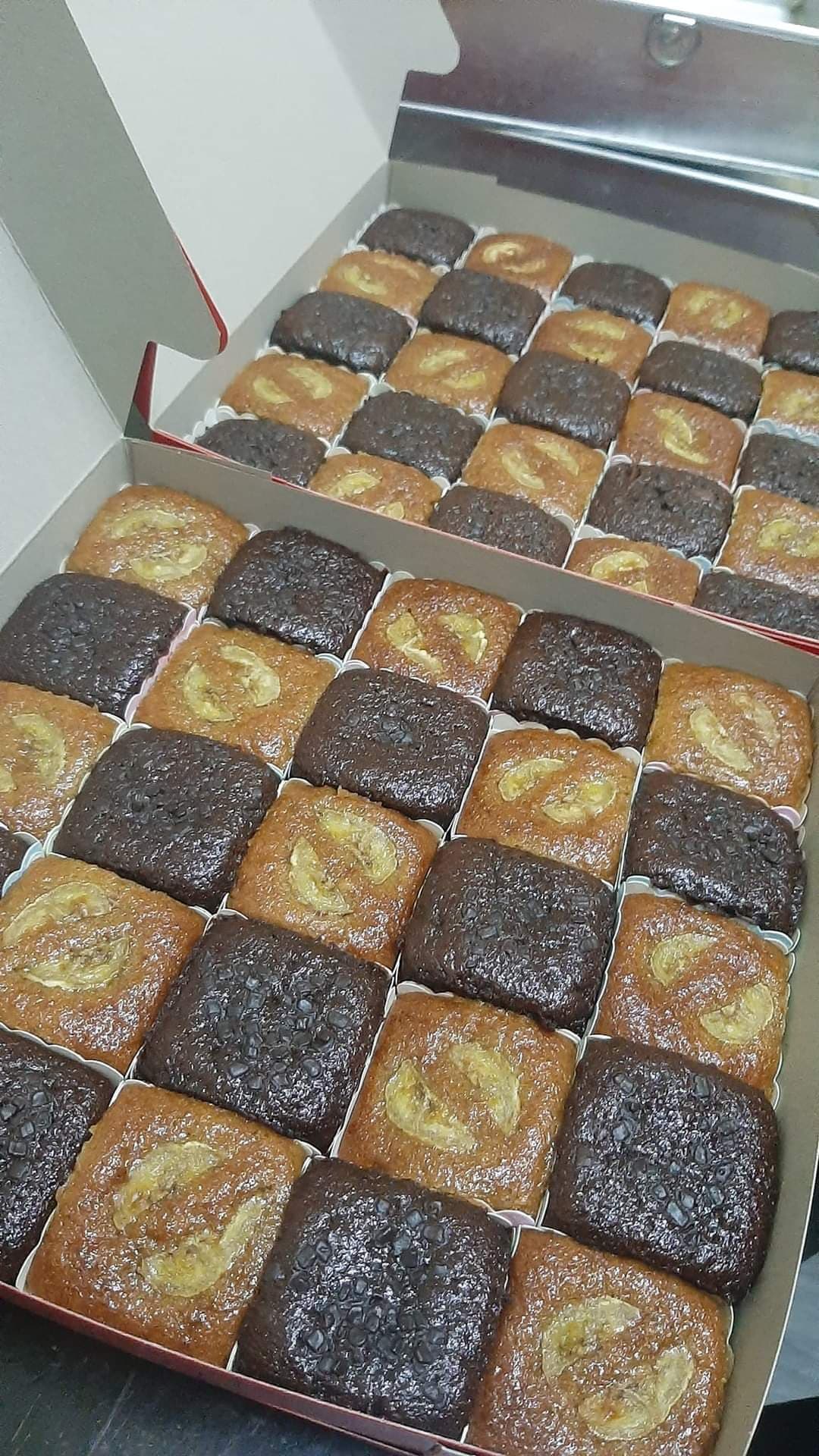 KEK PISANG MOIST