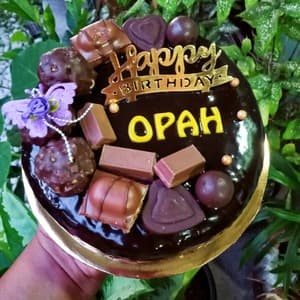 Moist Chocolate Cake - Image 1