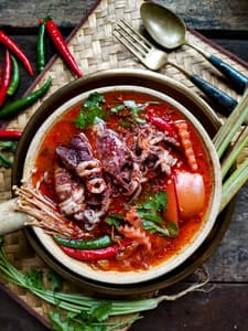 TOMYAM SOTONG